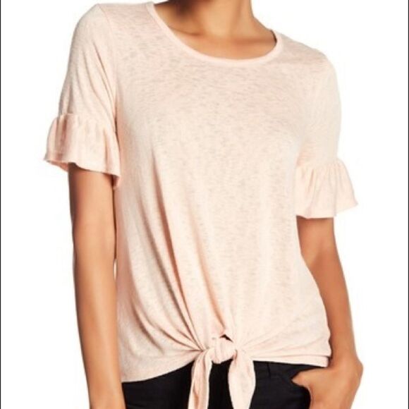✨ Bobeau Short Sleeves Tie Knot Tee ✨ - Picture 1 of 2